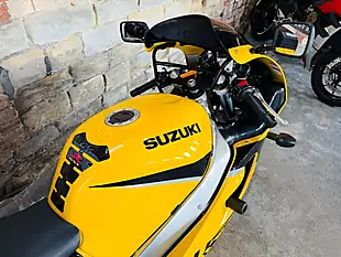 Used 1999 Suzuki GSXR600 Srad Yellow - Interior and Exterior details 8