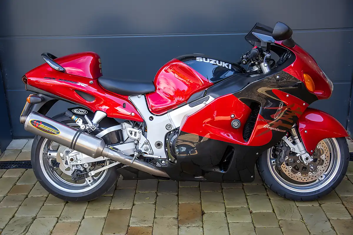 Used 1999 Suzuki Hayabusa gen1 Red - Interior and Exterior details 9