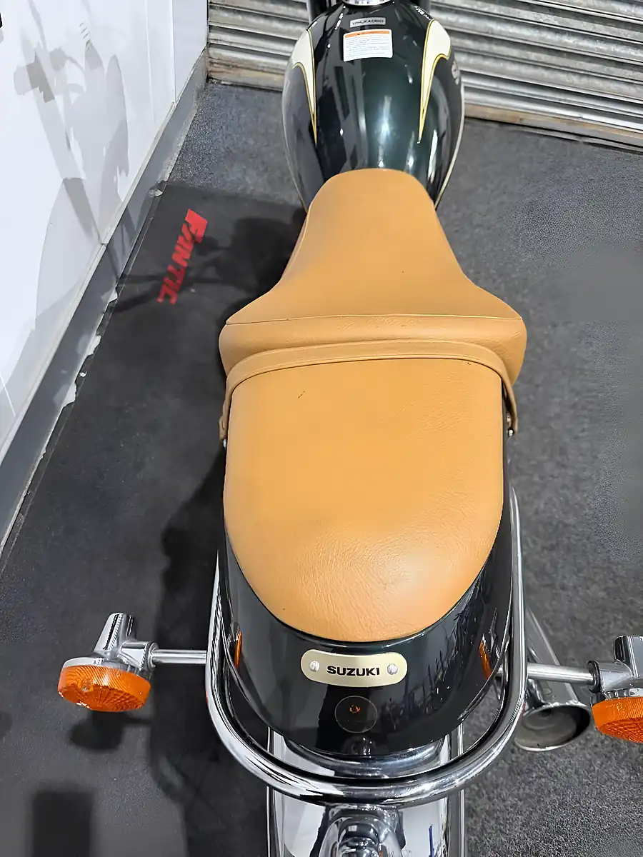 Used 1999 Suzuki Tu 250 - Interior and Exterior details 10