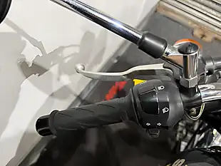 Used 1999 Suzuki Tu 250 - Interior and Exterior details 14