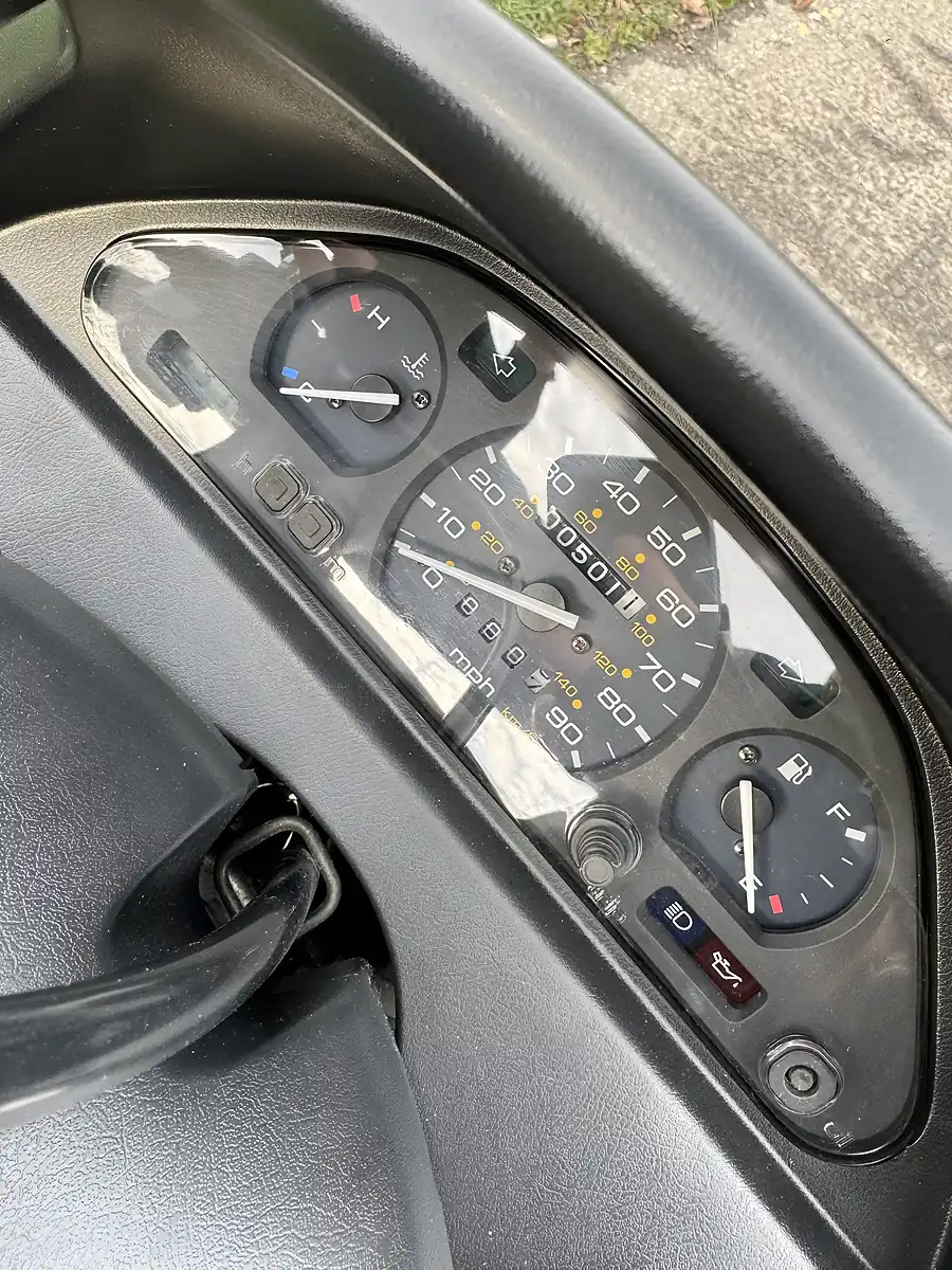 Used 1999 Yamaha Majesty - Interior and Exterior details 7