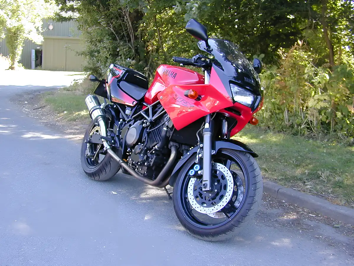 Used 1999 Yamaha TRX850 Red - Interior and Exterior details 2