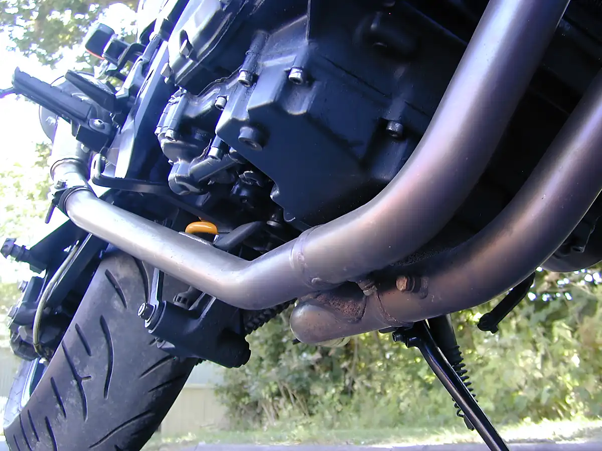 Used 1999 Yamaha TRX850 Red - Interior and Exterior details 20