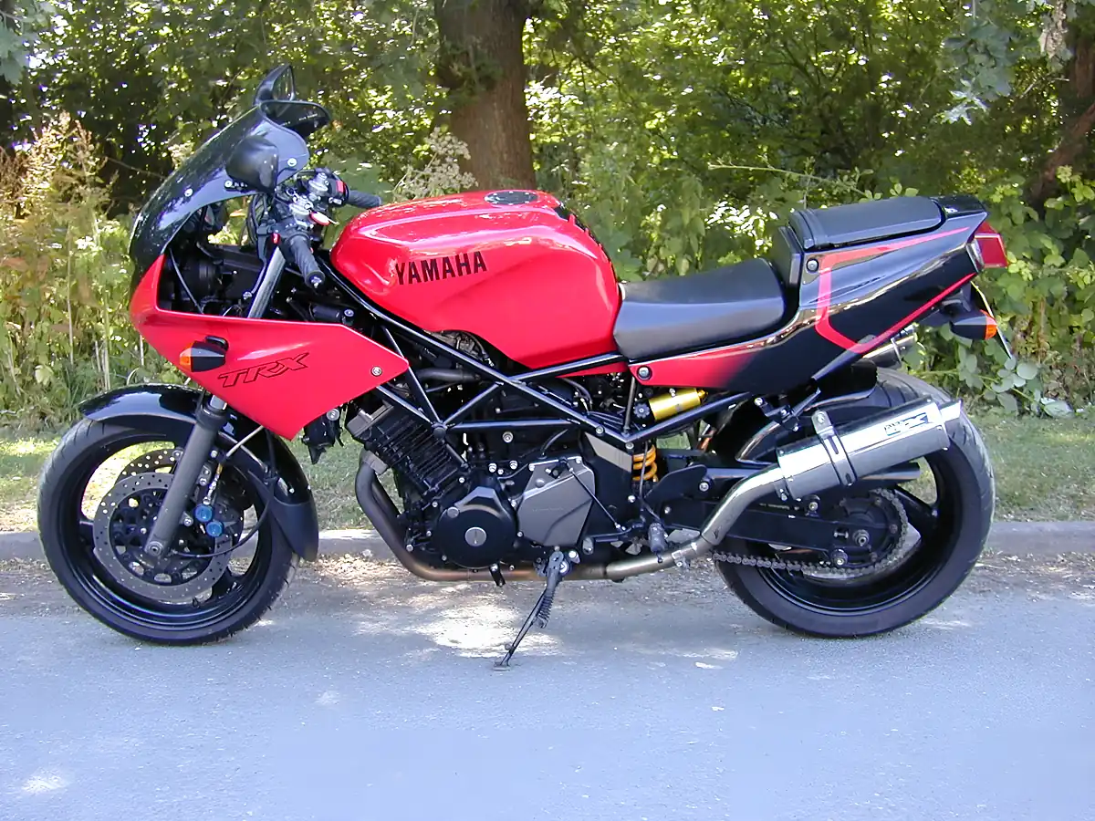 Used 1999 Yamaha TRX850 Red - Interior and Exterior details 6