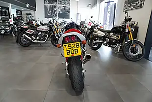 Used 1999 Yamaha YZF-R1 Red/ White - Interior and Exterior details 4