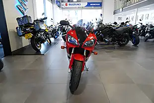 Used 1999 Yamaha YZF-R1 White/Red - Interior and Exterior details 3