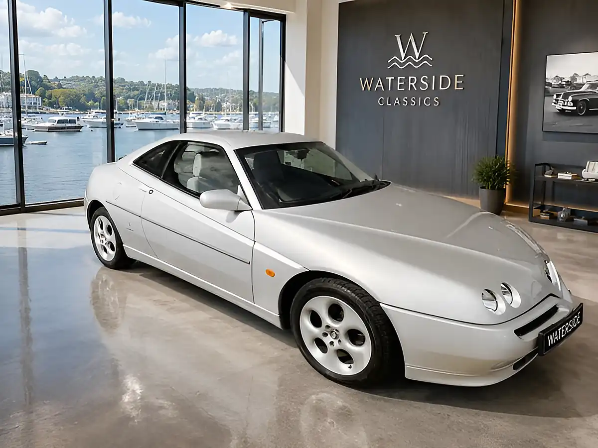 Used 2000 Alfa Romeo Gtv Turismo Silver - Front View
