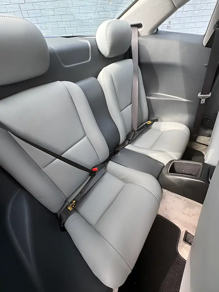 Used 2000 Alfa Romeo Gtv Turismo Silver - Interior and Exterior details 19