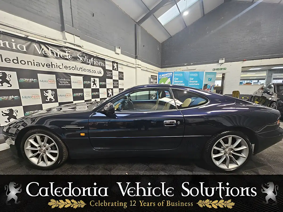 Used 2000 Aston Martin DB7 Vantage Blue - Interior and Exterior details 10
