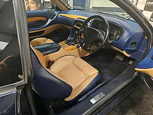 Used 2000 Aston Martin DB7 Vantage Blue - Interior and Exterior details 4