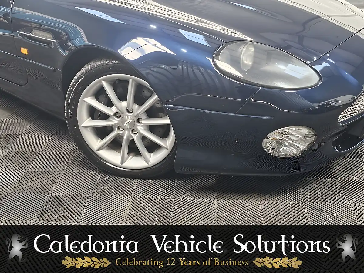 Used 2000 Aston Martin DB7 Vantage Blue - Interior and Exterior details 5