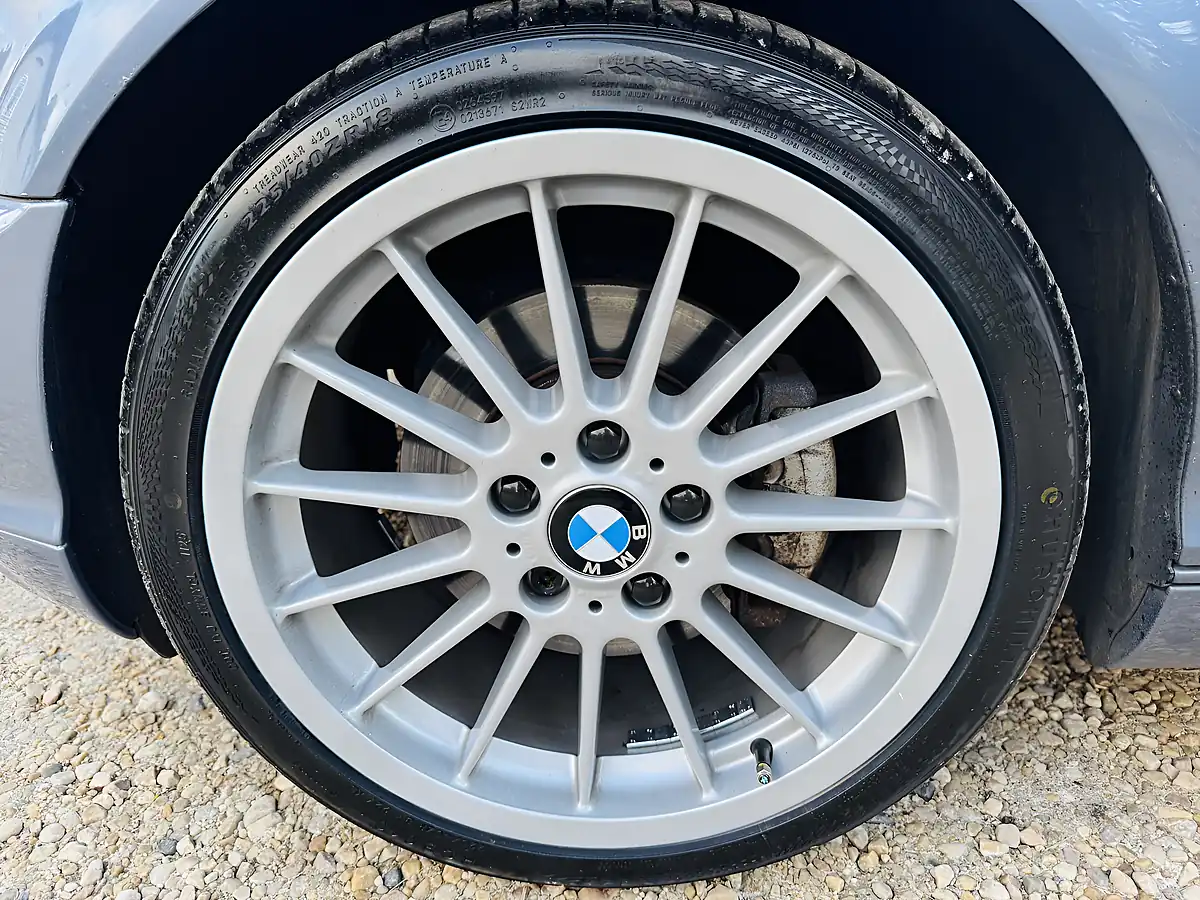 Used 2000 BMW 3 Series 323Ci Convertible Blue - Interior and Exterior details 16