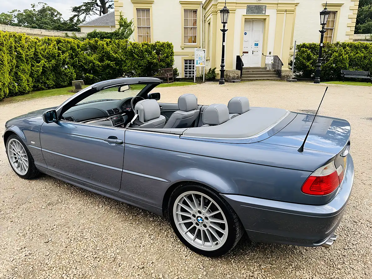 Used 2000 BMW 3 Series 323Ci Convertible Blue - Interior and Exterior details 9