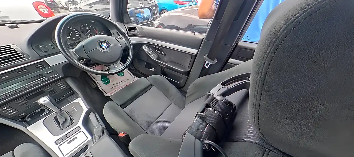Used 2000 BMW 5 Series M Sport Blue - Interior and Exterior details 6