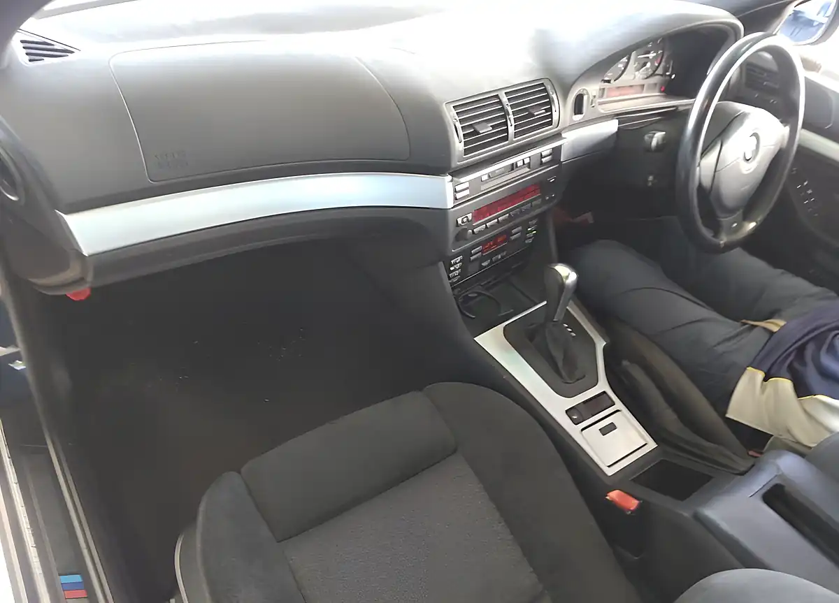Used 2000 BMW 5 Series M Sport Blue - Interior and Exterior details 7