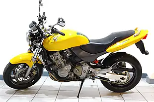 Used 2000 Honda Hornet CB600F Yellow - Interior and Exterior details 2