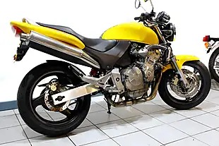 Used 2000 Honda Hornet CB600F Yellow - Interior and Exterior details 8