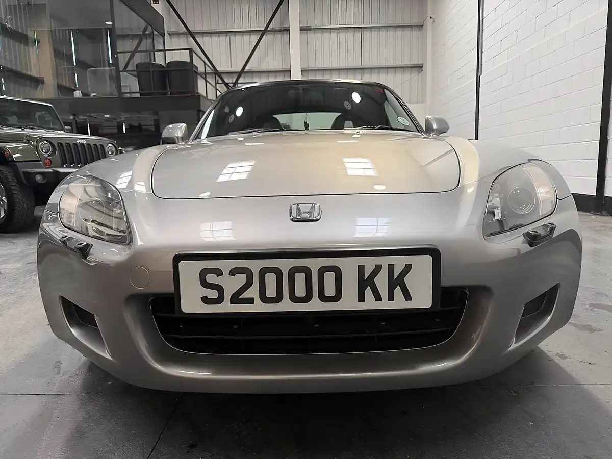 Used 2000 Honda S2000 Roadster Metallic Silver - Interior and Exterior details 2