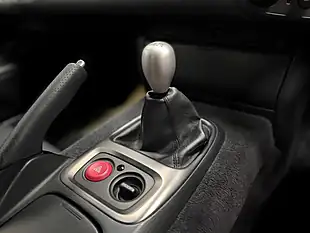 Used 2000 Honda S2000 Roadster Metallic Silver - Interior and Exterior details 9