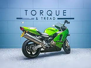 Used 2000 Kawasaki ZX-12R Ninja Green - Interior and Exterior details 3