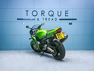 Used 2000 Kawasaki ZX-12R Ninja Green - Interior and Exterior details 6