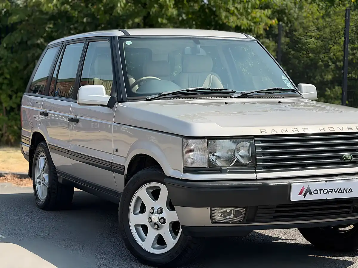 Used 2000 Land Rover Range Rover Vogue Silver - Interior and Exterior details 5