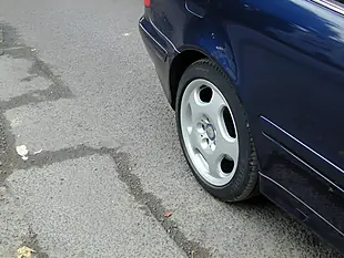 Used 2000 Mercedes-Benz Clk Coupe Azurite Blue Metallic - Interior and Exterior details 10