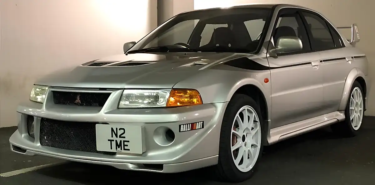 Used 2000 Mitsubishi Lancer Evo Vi Gsr Tommi Makinen Silver - Interior and Exterior details 4