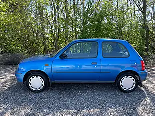Used 2000 Nissan Micra S Blue - Interior and Exterior details 6