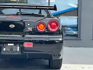 Used 2000 Nissan Skyline GT-R R34 Black - Interior and Exterior details 14