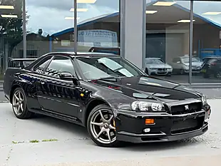 Used 2000 Nissan Skyline GT-R R34 Black - Interior and Exterior details 2