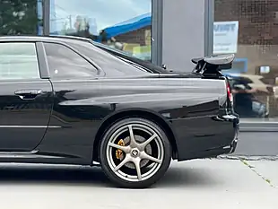 Used 2000 Nissan Skyline GT-R R34 Black - Interior and Exterior details 14