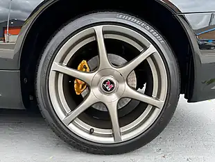 Used 2000 Nissan Skyline GT-R R34 Black - Interior and Exterior details 15