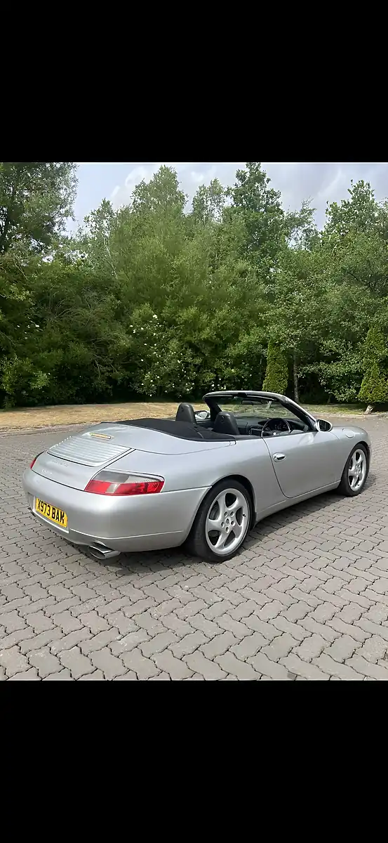 Used 2000 Porsche 911 (996) Convertible Silver - Interior and Exterior details 4