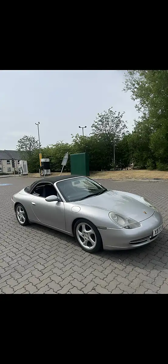 Used 2000 Porsche 911 (996) Convertible Silver - Interior and Exterior details 7