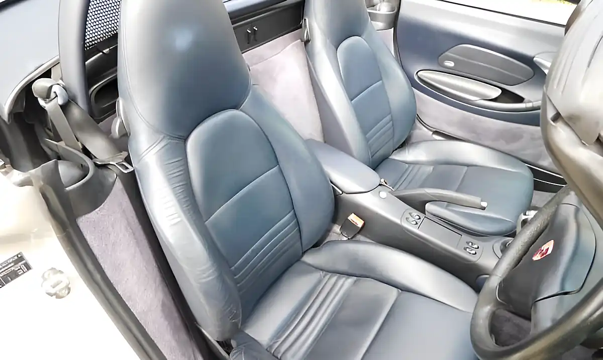 Used 2000 Porsche Boxster 987 Artic Silver Metallic - Interior and Exterior details 15