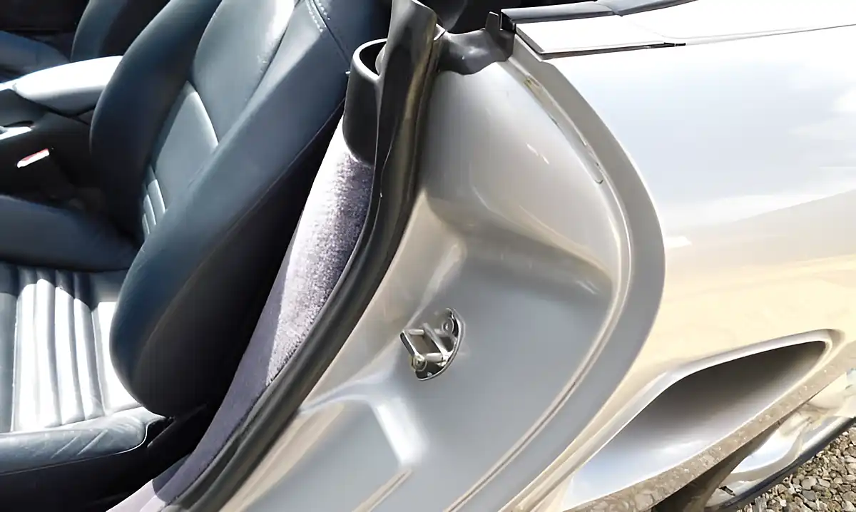 Used 2000 Porsche Boxster 987 Artic Silver Metallic - Interior and Exterior details 18