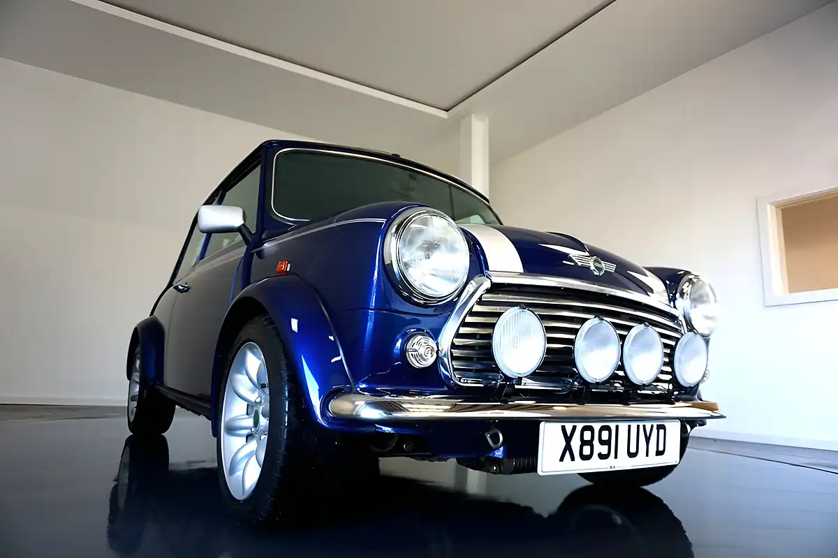Used 2000 Rover MINI Cooper Sport Tahiti Blue Metallic - Interior and Exterior details 14