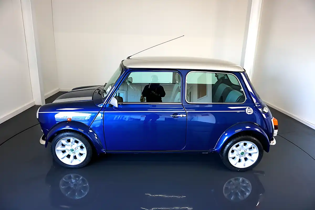 Used 2000 Rover MINI Cooper Sport Tahiti Blue Metallic - Interior and Exterior details 4