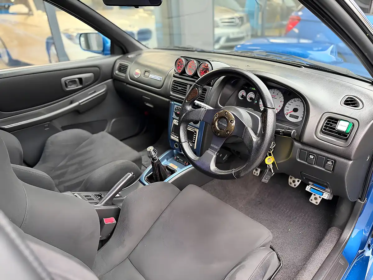 Used 2000 Subaru Impreza Type Ra Vi Limited Blue - Interior and Exterior details 11