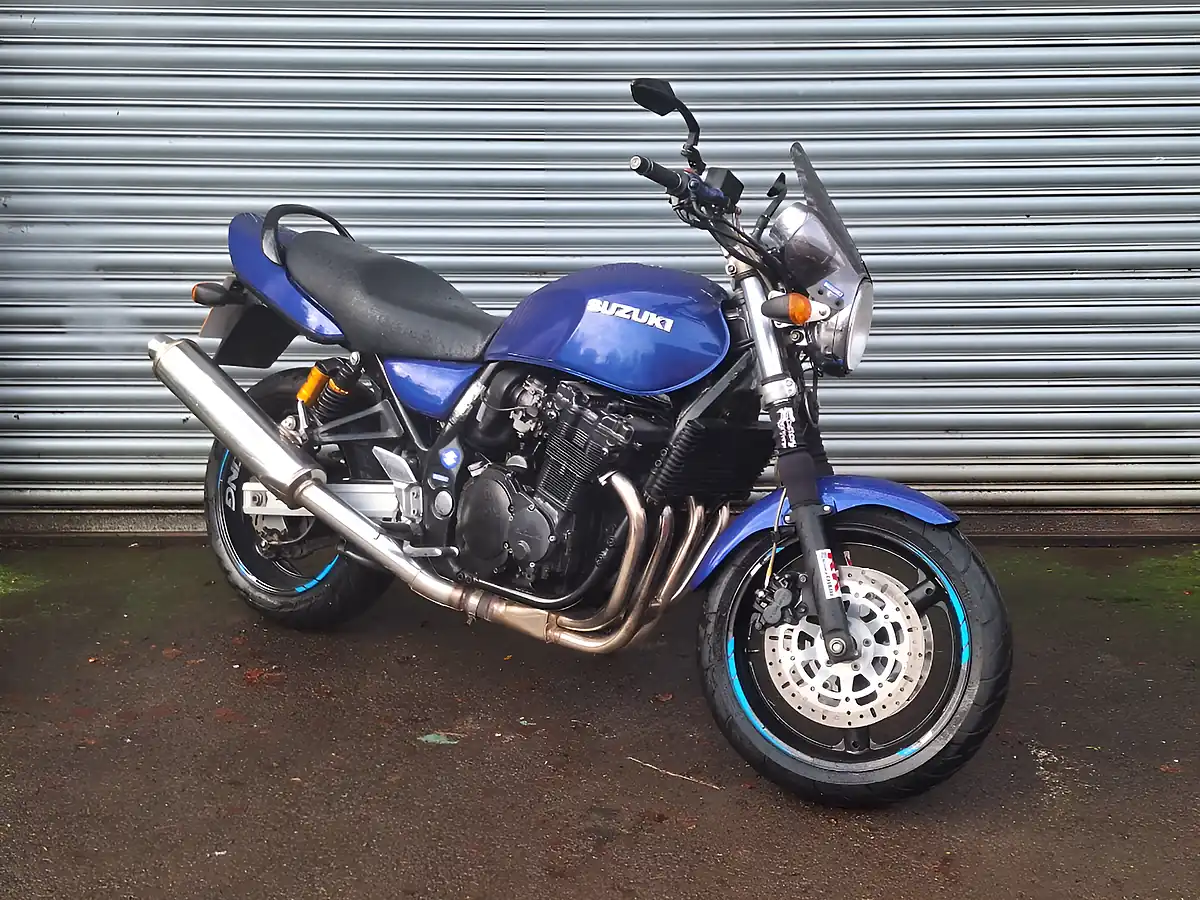 Used 2000 Suzuki Gsx Blue - Front View