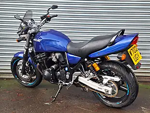 Used 2000 Suzuki Gsx Blue - Interior and Exterior details 9