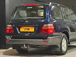 Used 2000 Toyota Land Cruiser Amazon Vx Blue - Interior and Exterior details 17