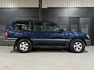 Used 2000 Toyota Land Cruiser Amazon Vx Blue - Interior and Exterior details 3