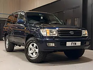 Used 2000 Toyota Land Cruiser Amazon Vx Blue - Interior and Exterior details 3