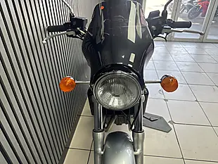 Used 2000 Triumph Thunderbird Silver and Red - Interior and Exterior details 16