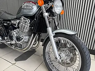 Used 2000 Triumph Thunderbird Silver and Red - Interior and Exterior details 3