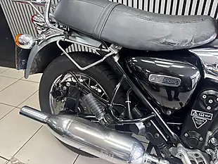 Used 2000 Triumph Thunderbird Silver and Red - Interior and Exterior details 9