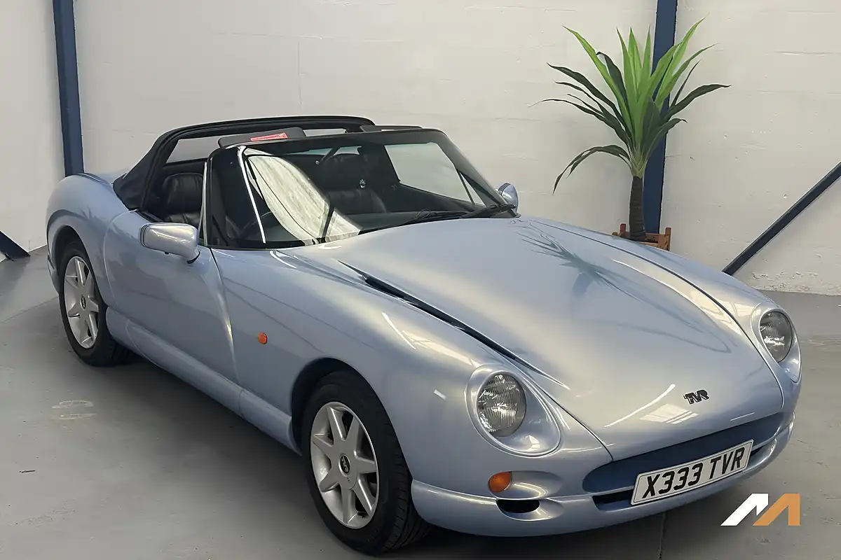 Used 2000 Tvr Chimaera Convertible Crystal Topaz - Interior and Exterior details 10
