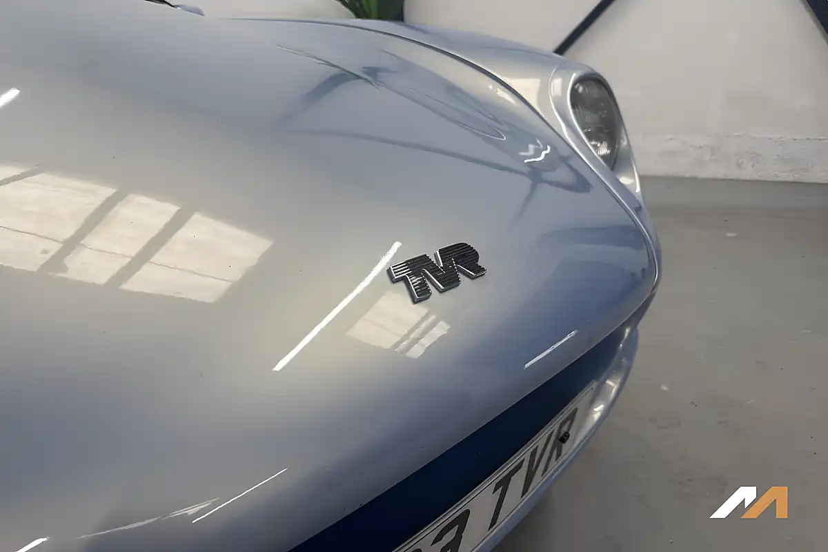 Used 2000 Tvr Chimaera Convertible Crystal Topaz - Interior and Exterior details 13